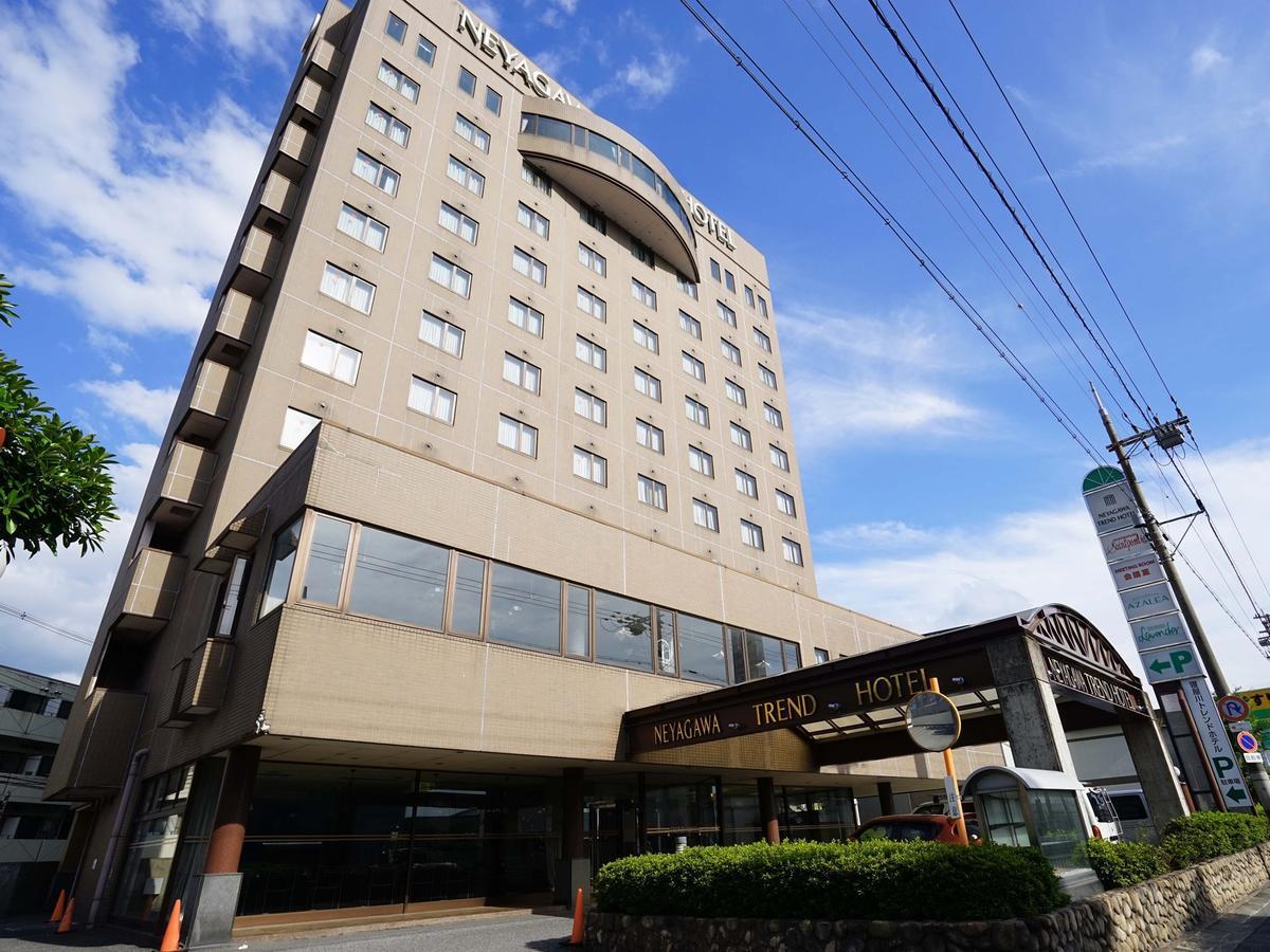 Neyagawa Trend Hotel Bagian luar foto